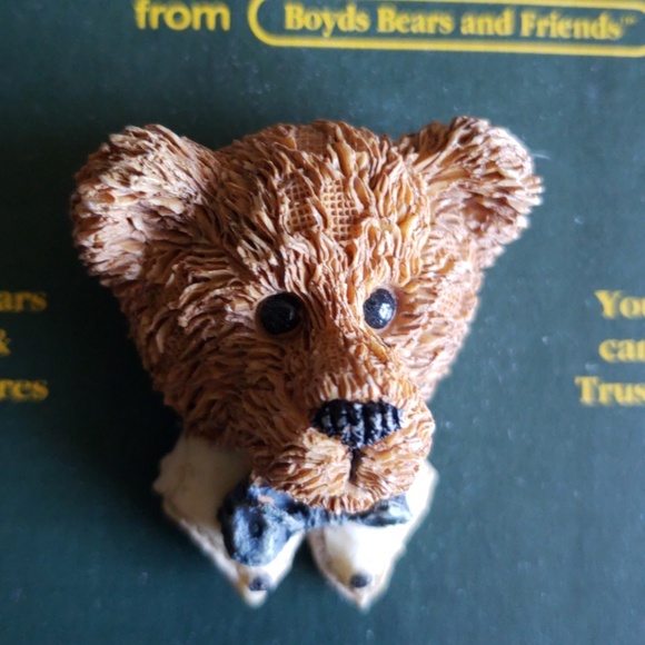 Boyds Bear Pin - Picture 2 of 3